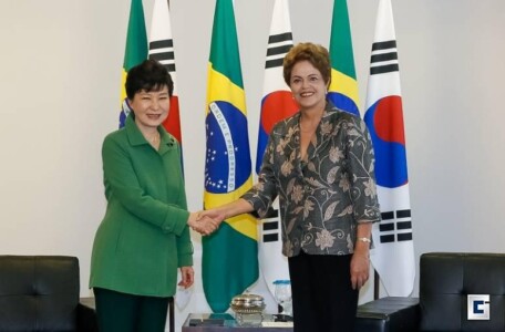 Primeira mulher presidente da Coreia Sul sofre impeachment