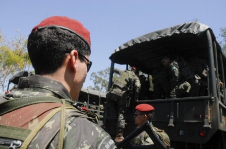Forças Armadas atuarão em presídios por um ano para reforçar a segurança